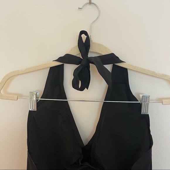Gottex Halter Swimsuit - Picture 6 of 8